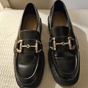 NEW- H&M Black Platform Shoe